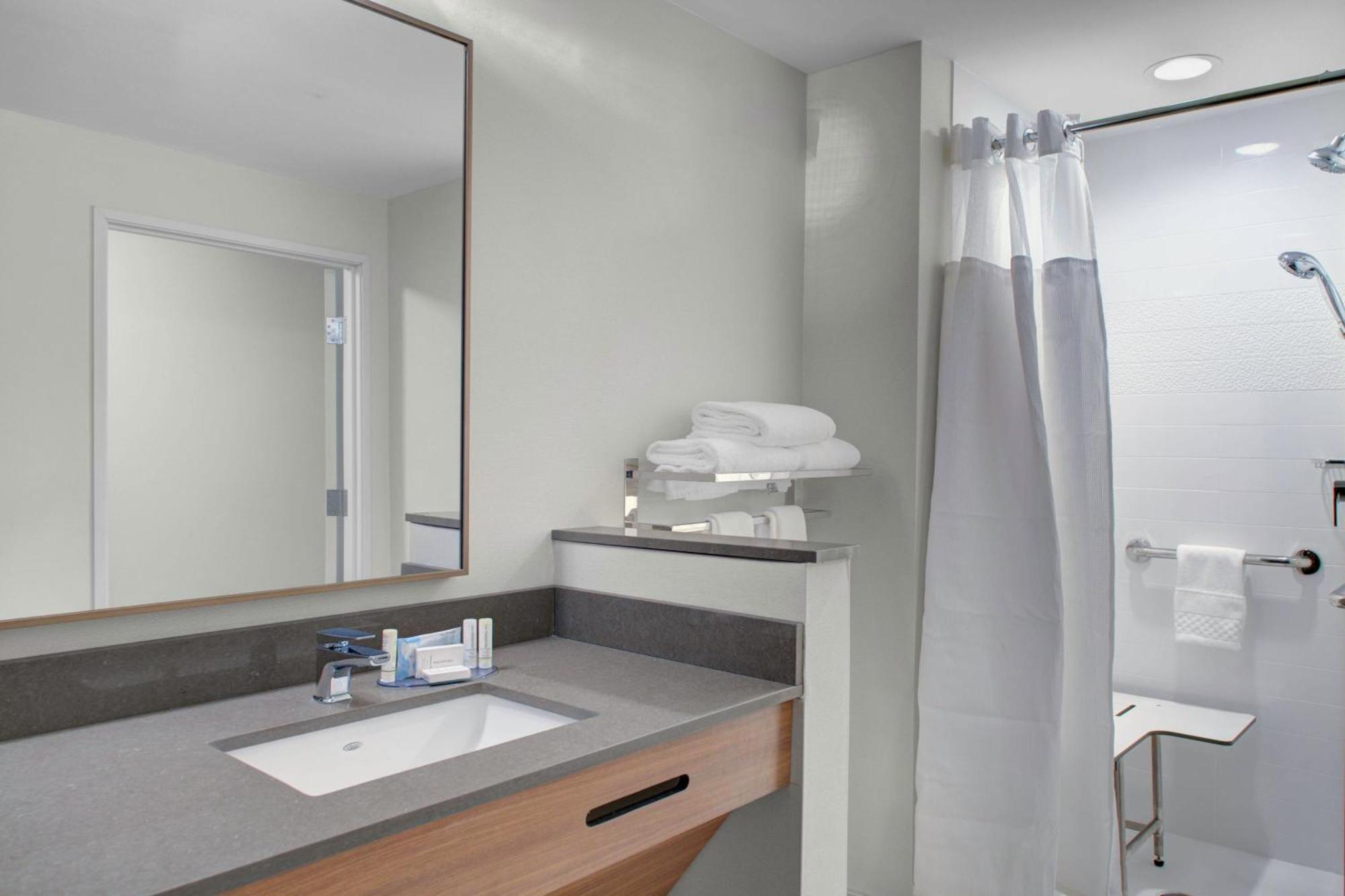 Fairfield Inn & Suites By Marriott Roanoke Сейлем Экстерьер фото