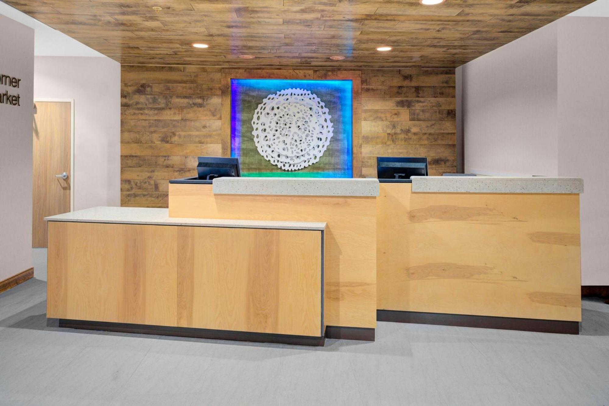 Fairfield Inn & Suites By Marriott Roanoke Сейлем Экстерьер фото